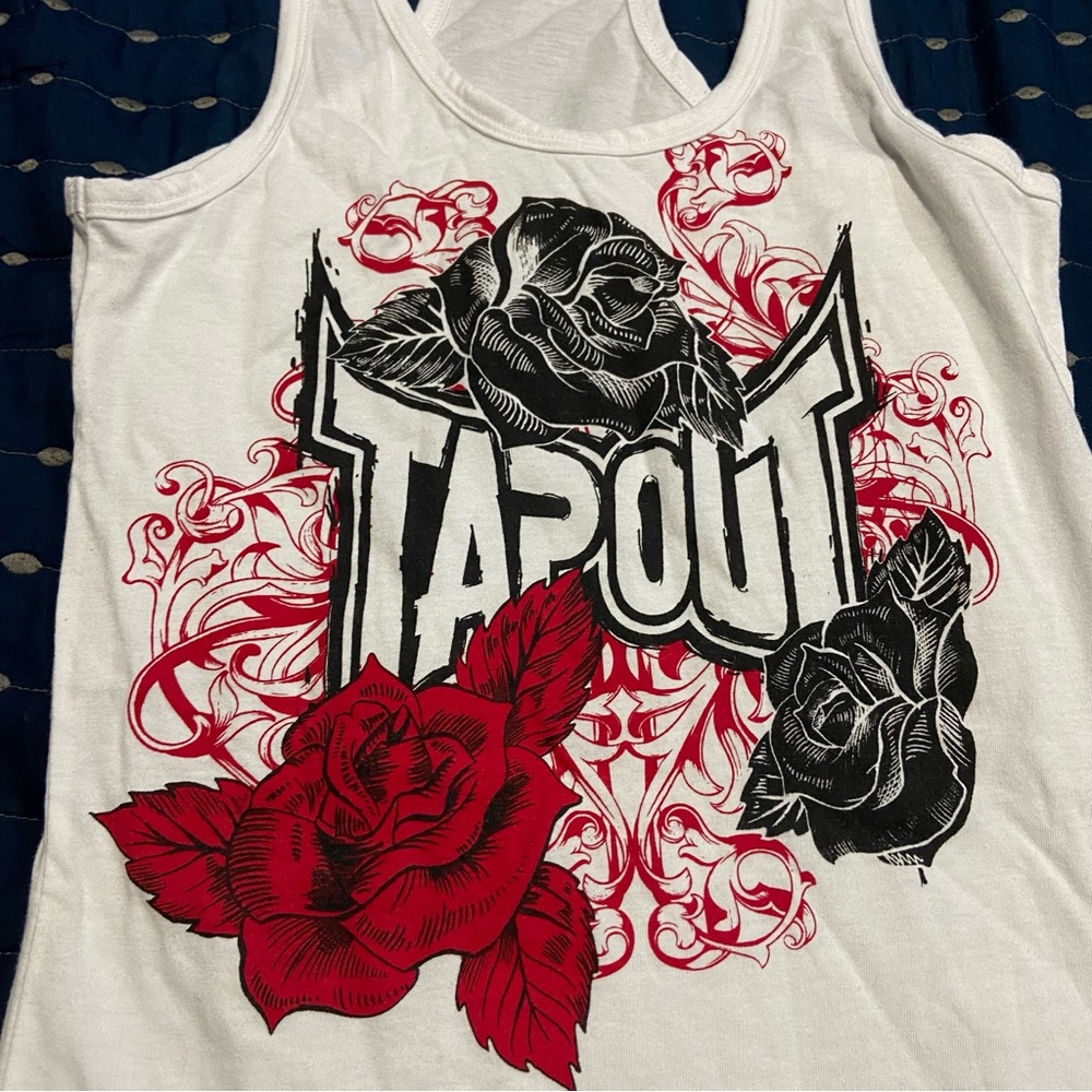 Tapout Women’s White Tank Top With Roses Size Large Y2K